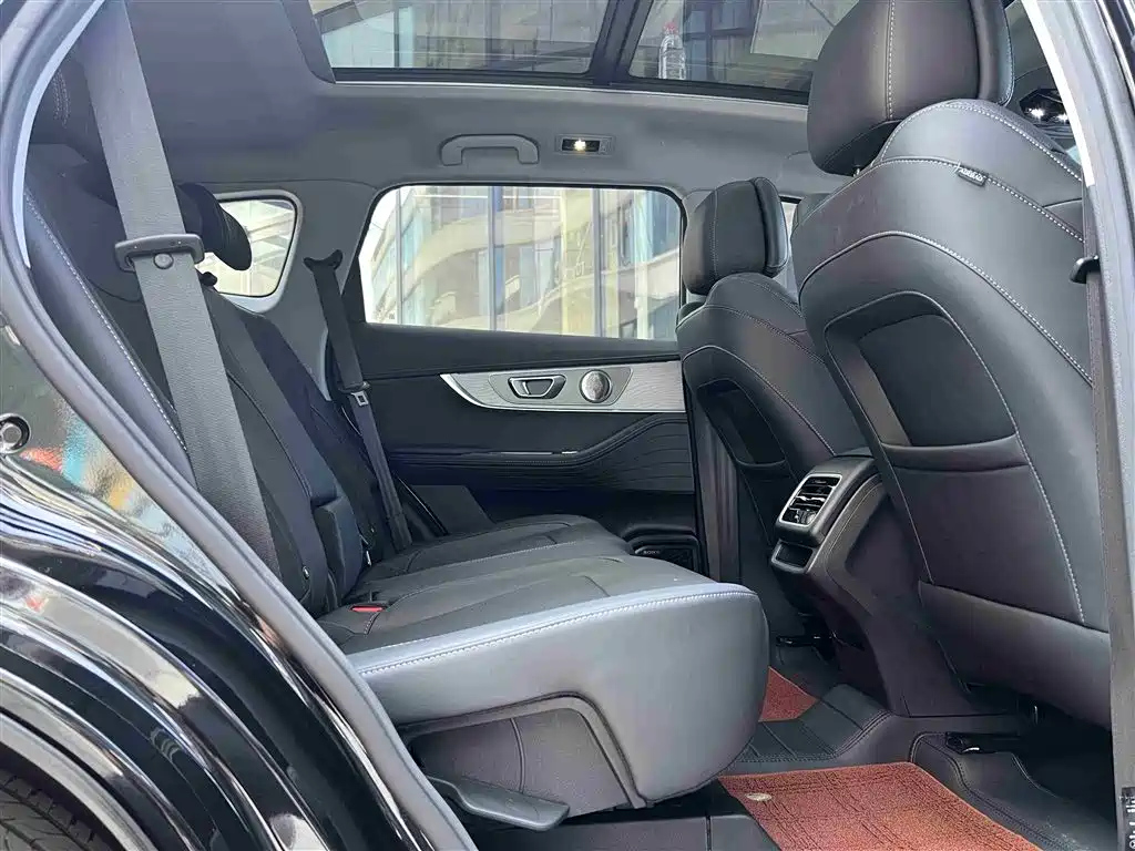 CHERY TIGGO 8 PRO 2025