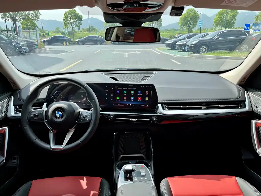 BMW X1 2024