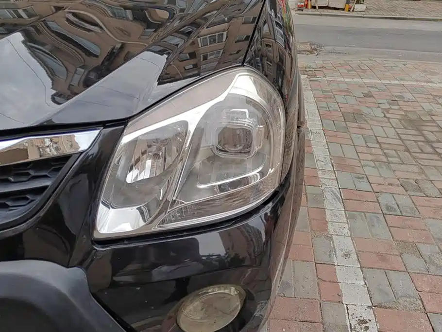 HYUNDAI TUCSON 2013
