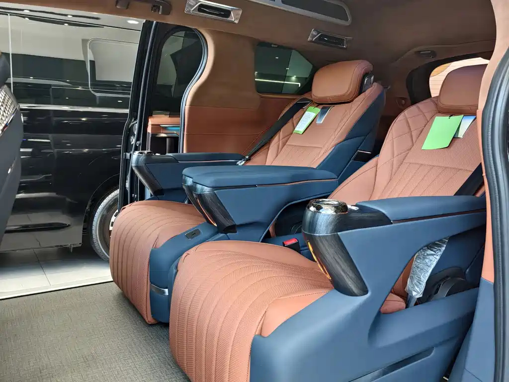 TOYOTA SIENNA SIENNA 2024