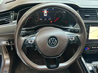 VOLKSWAGEN PHIDEON 2022