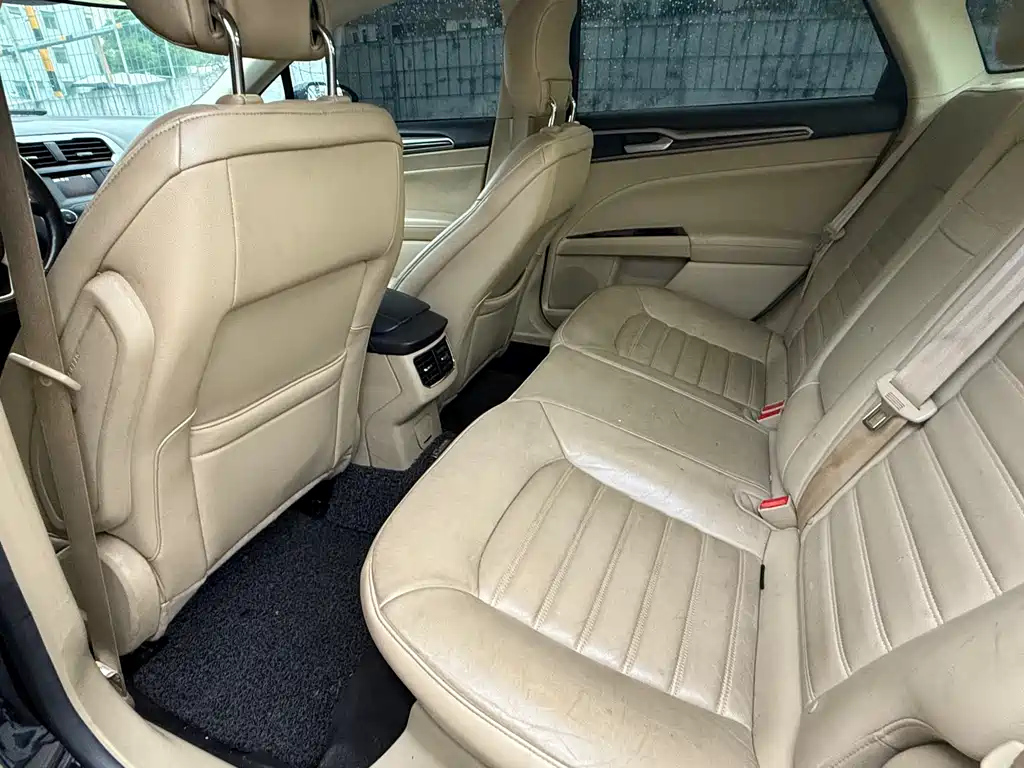 FORD MONDEO 2014
