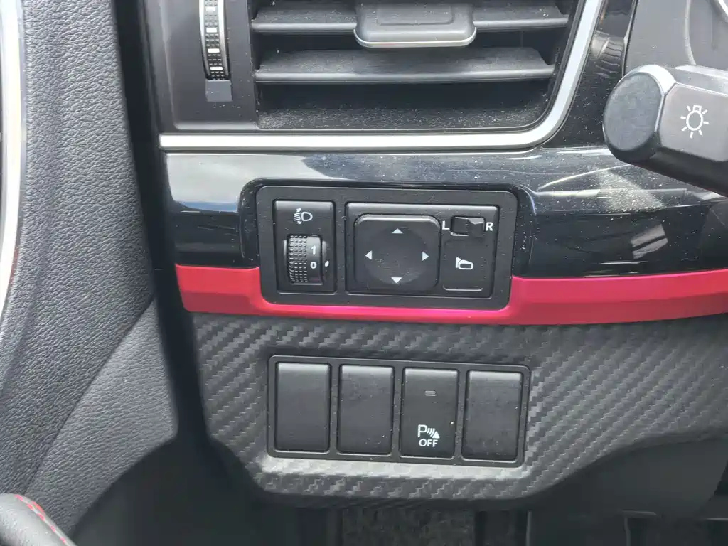 DONGFENG FORTHING SX6 2019