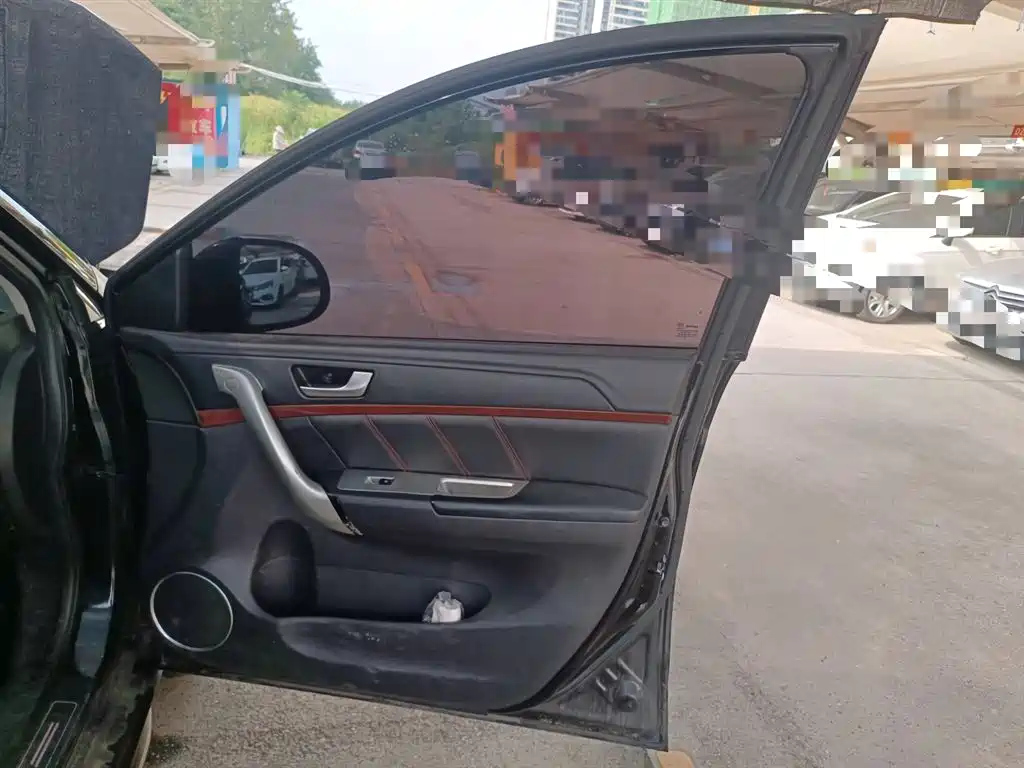 HAVAL H6 2015