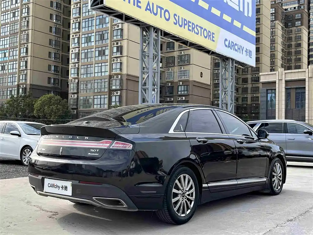 LINCOLN MKZ 2019