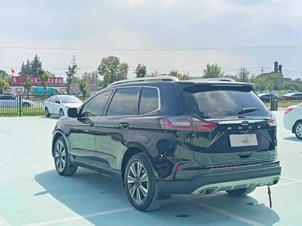 FORD EDGE 2021