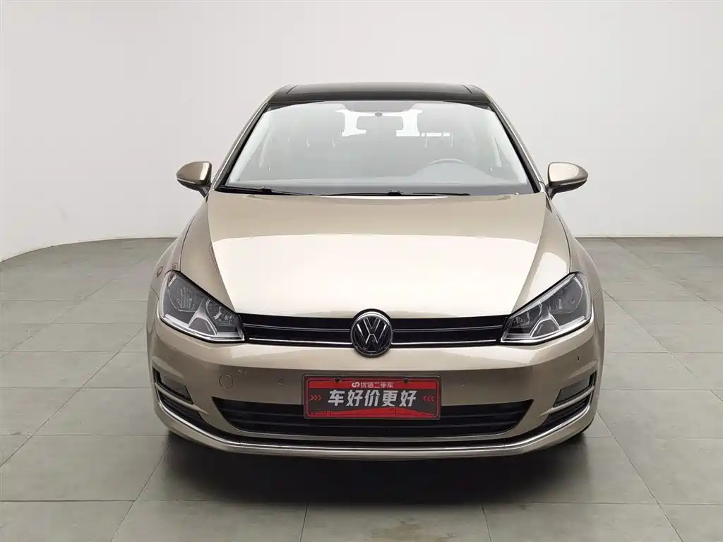 VOLKSWAGEN GOLF 2017