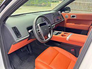 LI AUTO L6  2024 YEAR PRO 2024