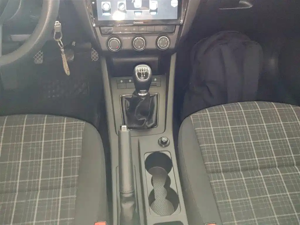 SKODA OCTAVIA 2019