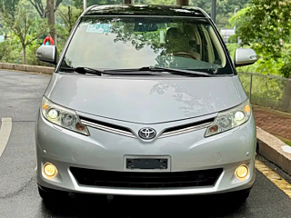 TOYOTA PREVIA  2012