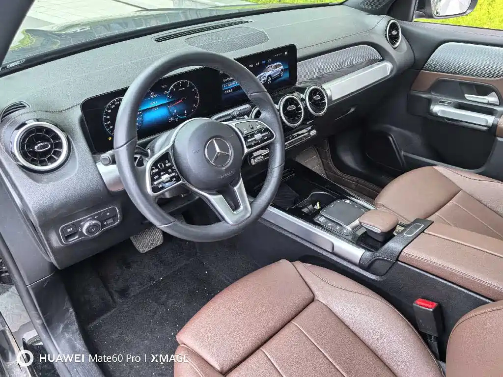 MERCEDES BENZ GLB 2022