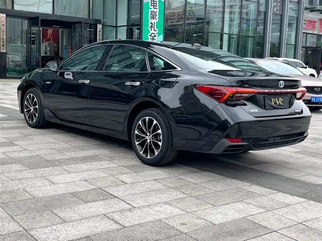 TOYOTA AVALON 2023
