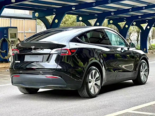 TESLA MODEL Y  2023 YEAR  POWER EDITION 2023