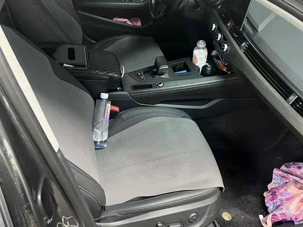 AUDI A4L 2022