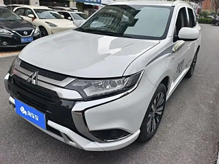 Заказать MITSUBISHI OUTLANDER