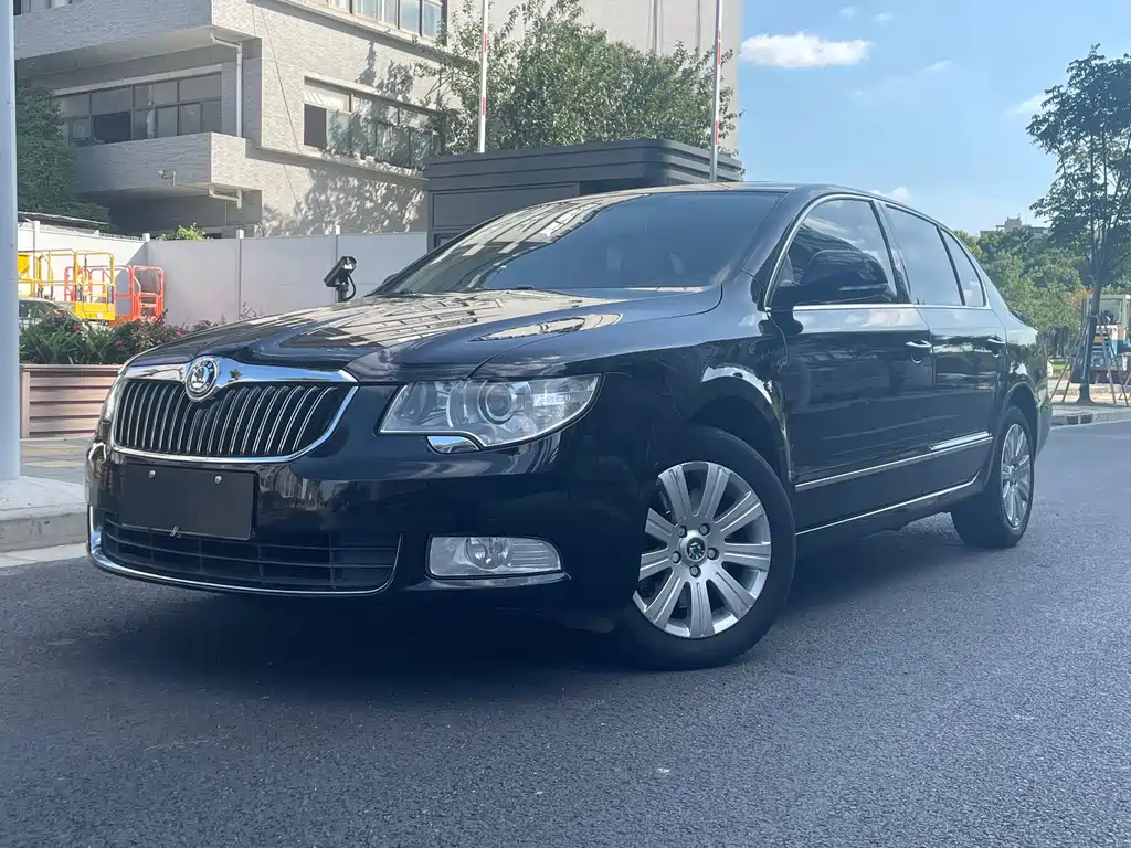 Аукционный лист SKODA SUPERB 2013