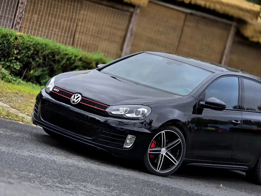 VOLKSWAGEN GOLF GTI 2012