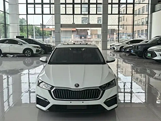 SKODA OCTAVIA  2022