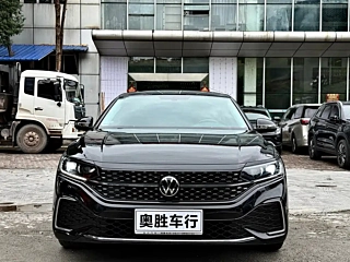 VOLKSWAGEN PASSAT 2024