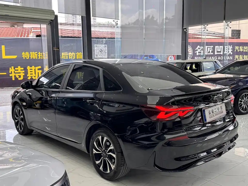 CHEVROLET CRUZE 2022