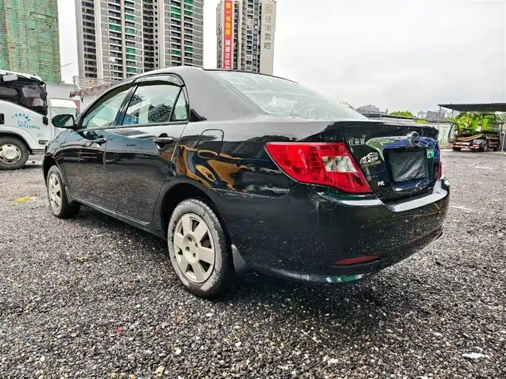 BYD F3 2015