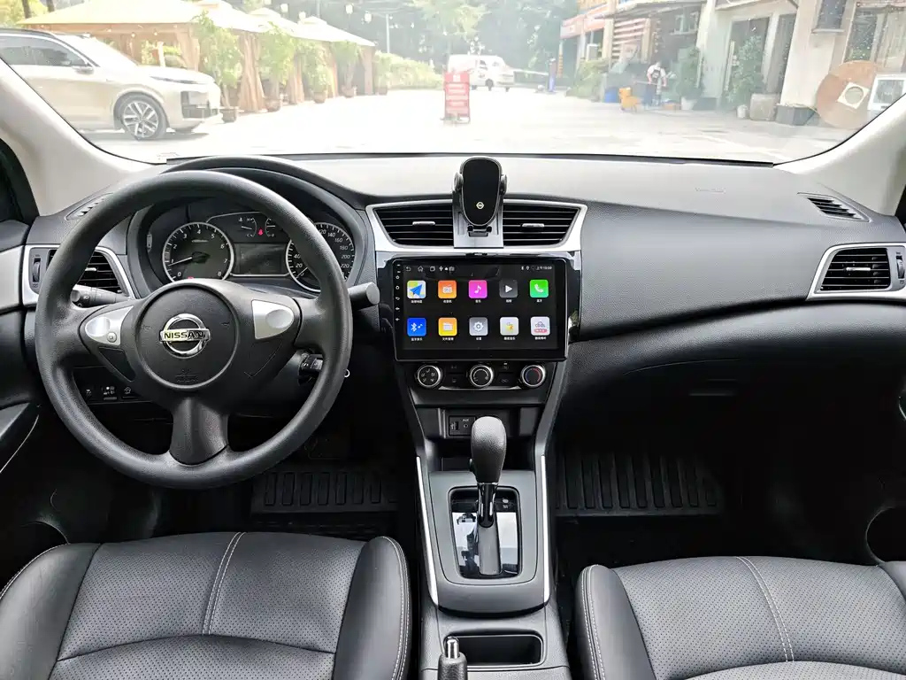 NISSAN SYLPHY 2024