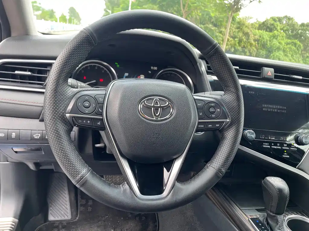 TOYOTA CAMRY 2019
