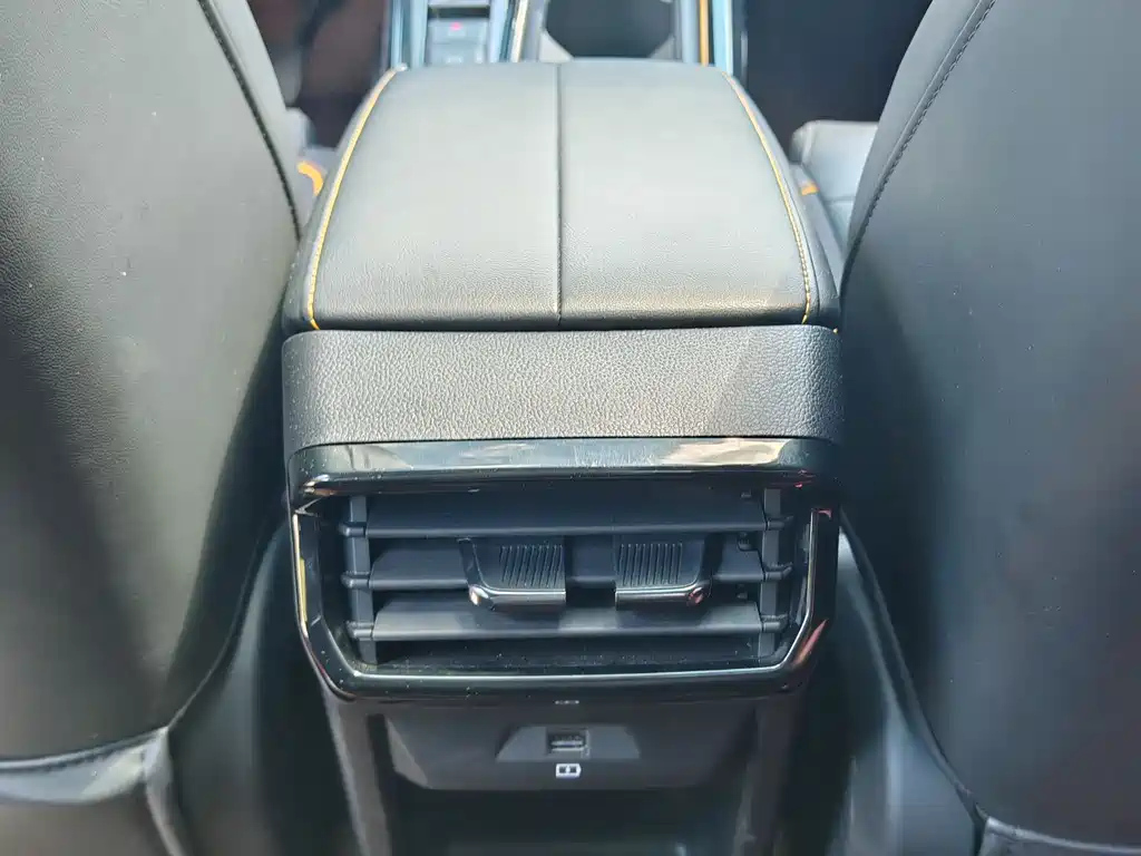 MG MG5 SCORPIO 2022