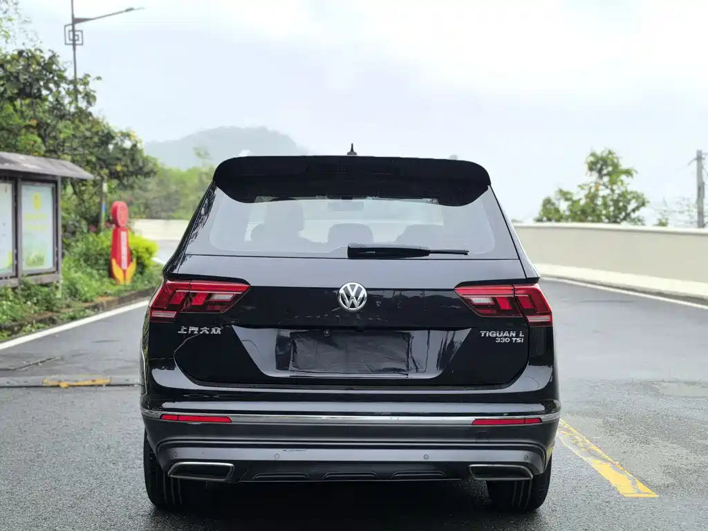 VOLKSWAGEN TIGUAN L 2018