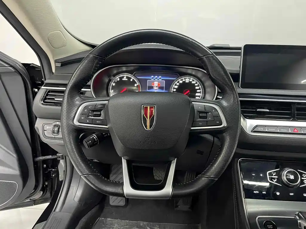 HONGQI H5 2021