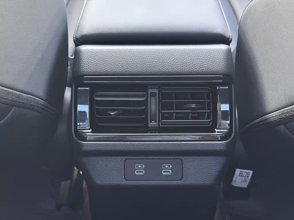 HONDA INSPIRE 2023