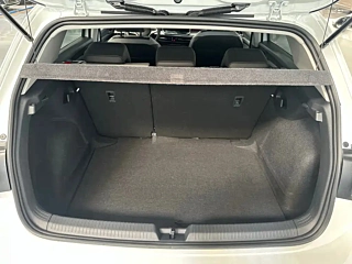 VOLKSWAGEN GOLF  2025 YEAR 300TSI PRO 2025
