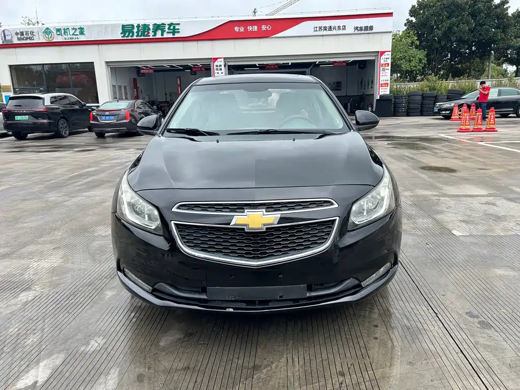CHEVROLET CRUZE 2015