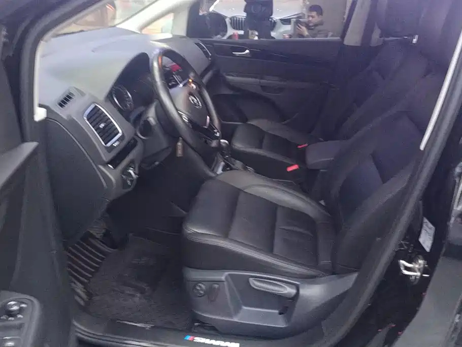 VOLKSWAGEN SHARAN 2018