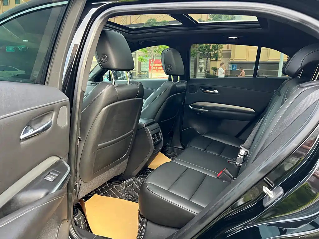 CADILLAC XT4 2020