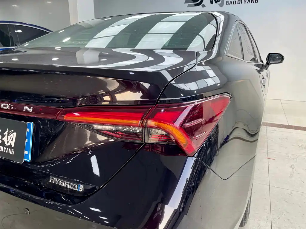 TOYOTA AVALON 2019