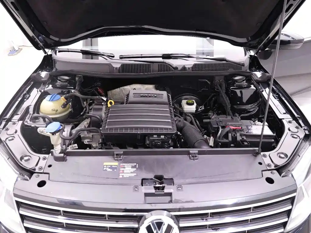 VOLKSWAGEN LAVIDA 2017