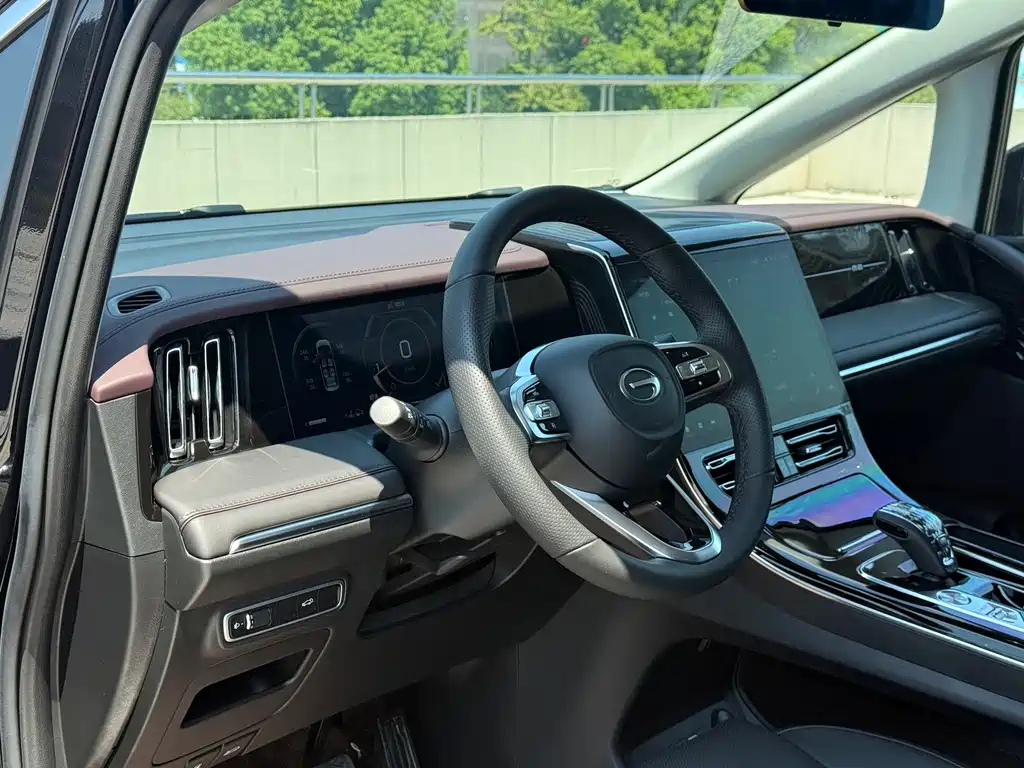 TRUMPCHI M8 2024