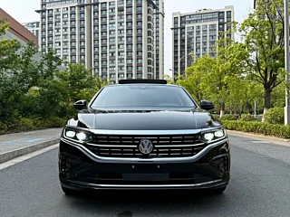 VOLKSWAGEN PASSAT 2021