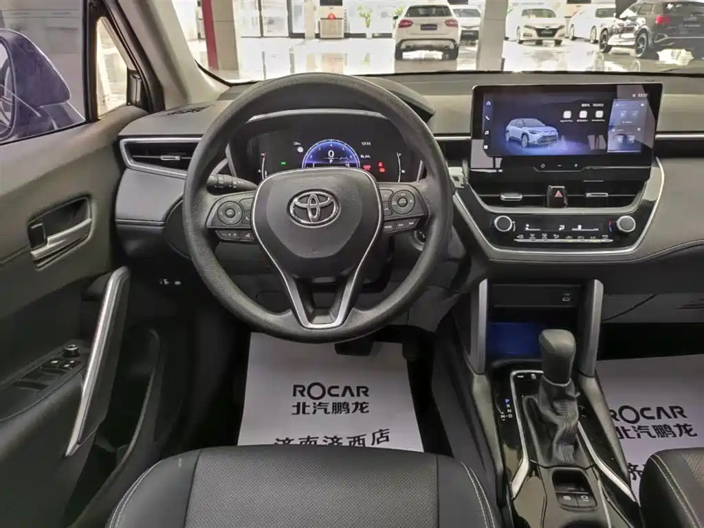 TOYOTA FRONTLANDER 2023