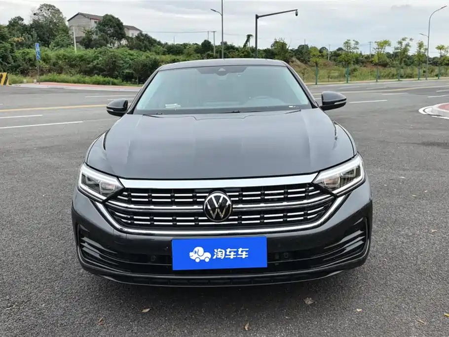 VOLKSWAGEN SAGITAR 2023