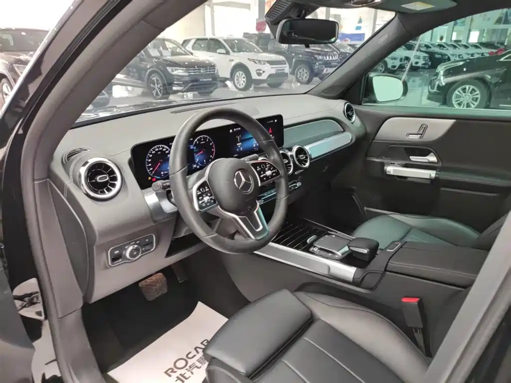MERCEDES BENZ GLB 2022