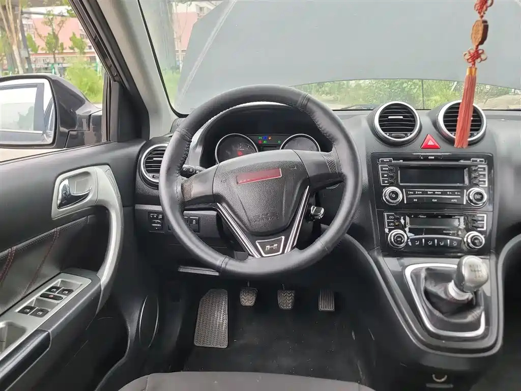 HAVAL H6 2015