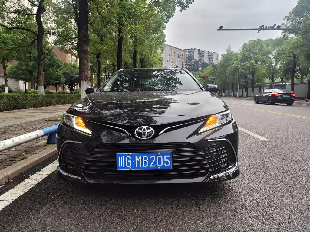 TOYOTA CAMRY 2022