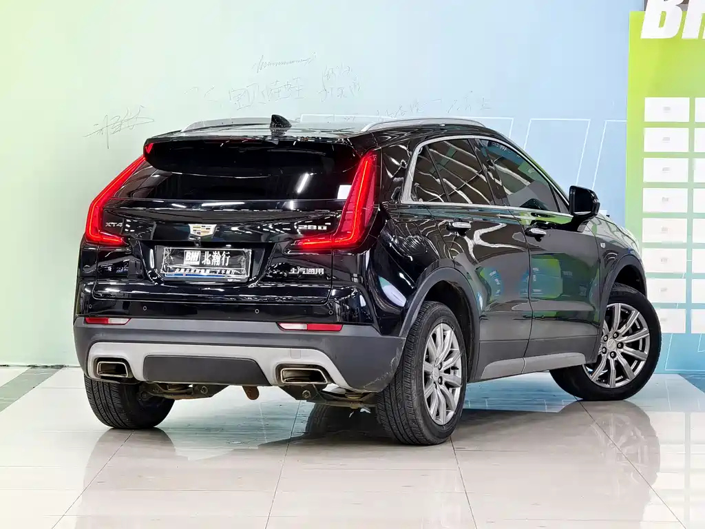 CADILLAC XT4 2019
