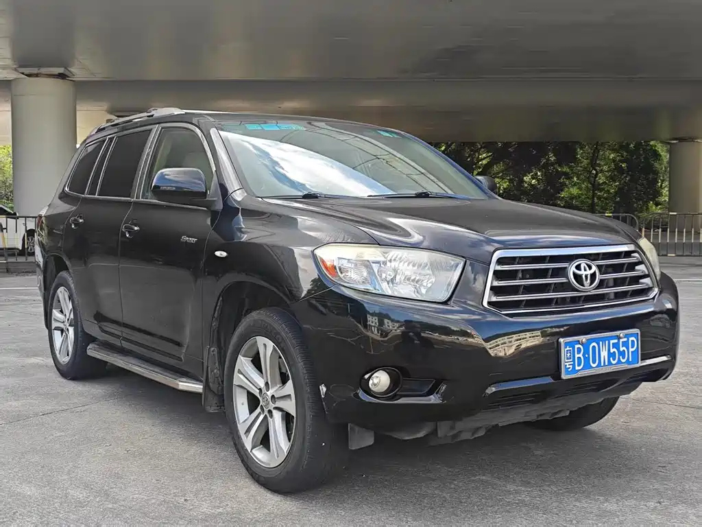 TOYOTA HIGHLANDER 2012