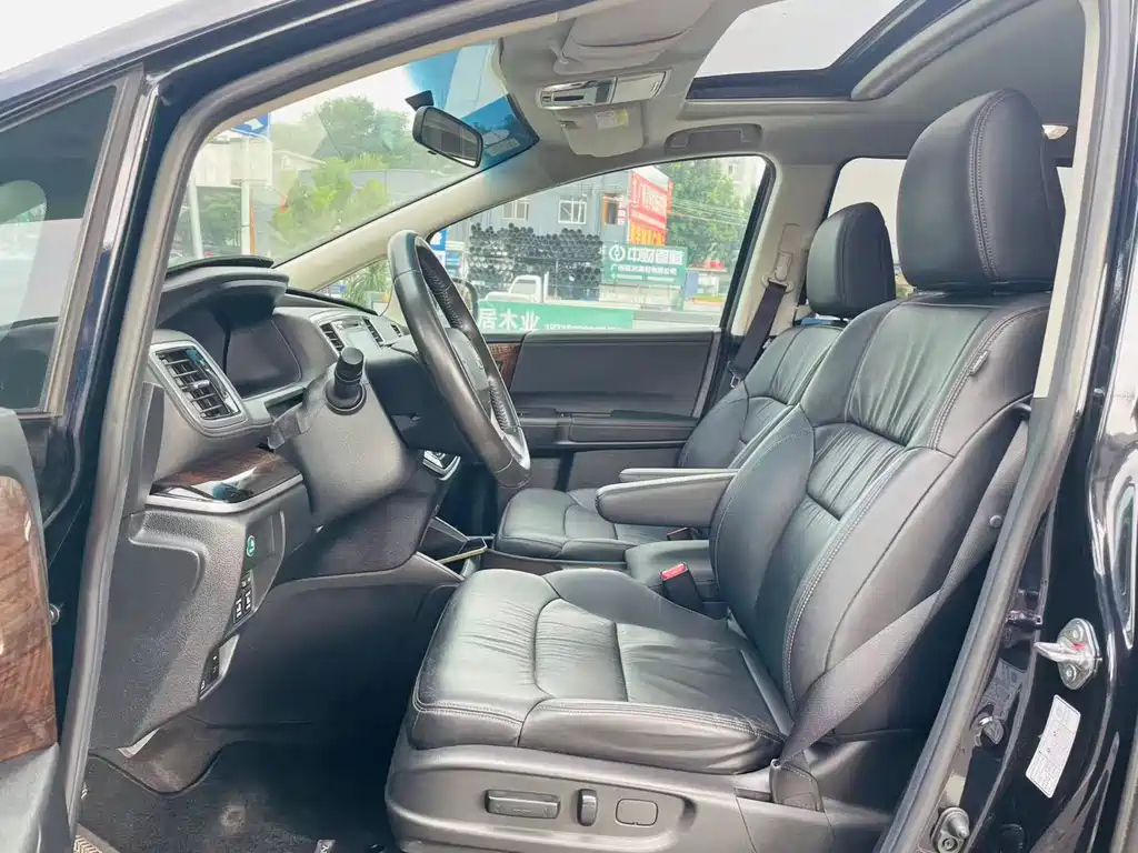 HONDA ODYSSEY 2018