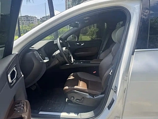 VOLVO XC60 2022 YEAR B5 4WD DELUXE EDITION 2022