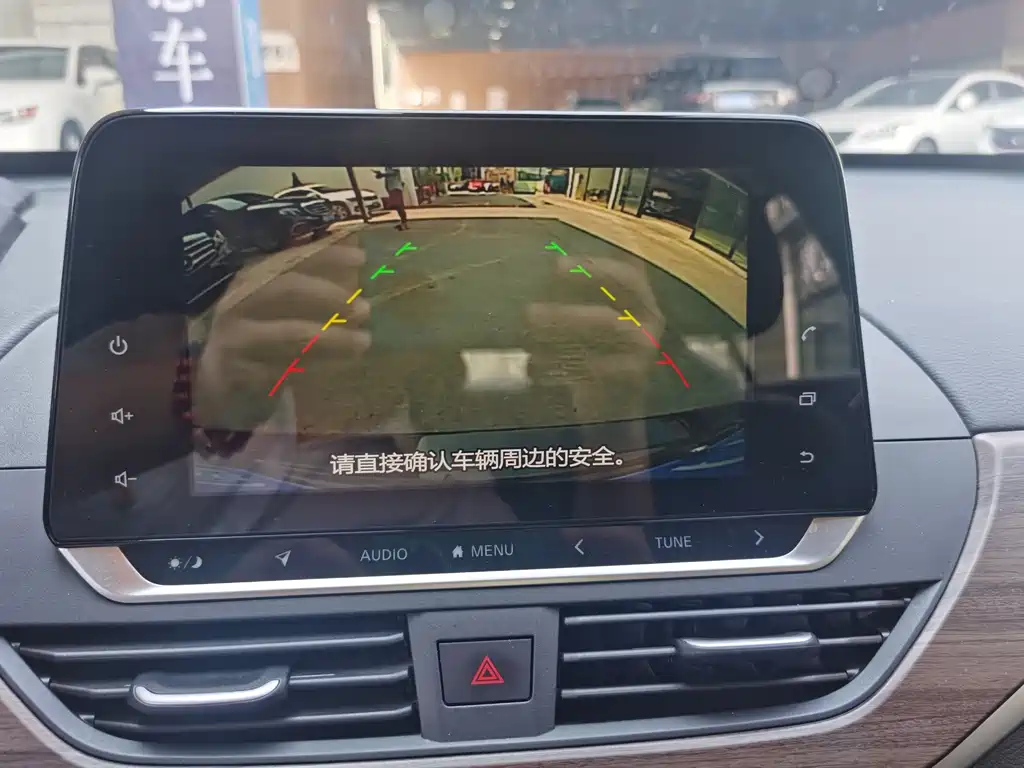 NISSAN TEANA 2021