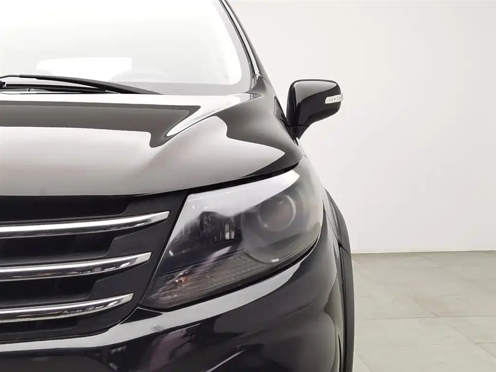 DONGFENG JOYEAR X5 2013